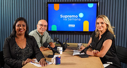 Apresentadores do podcast Supremo na Semana