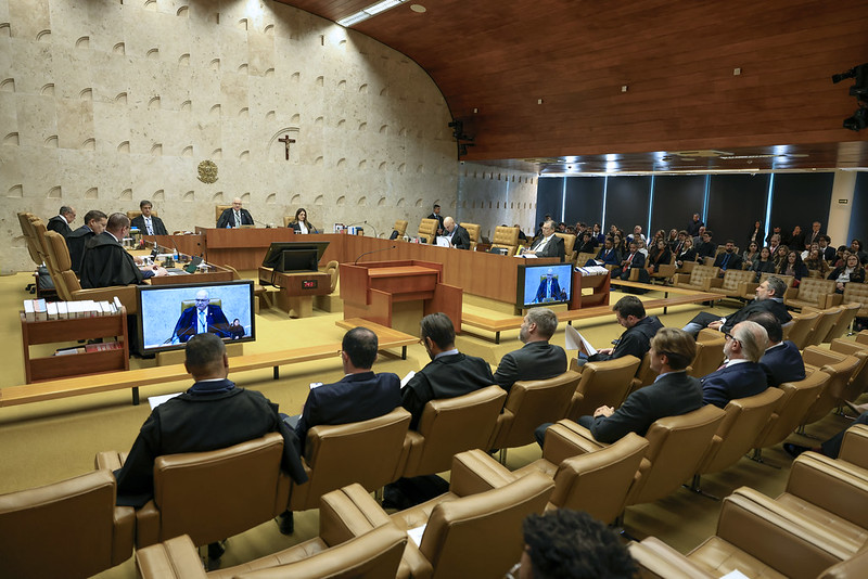 Sessão plenária do STF em 15/5/2025