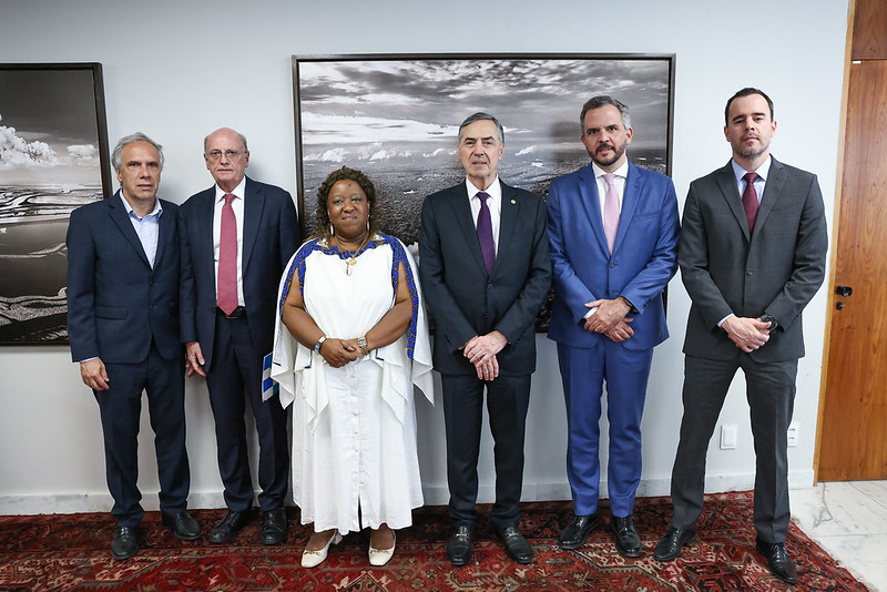 Signatários dos acordos de cooperação técnica