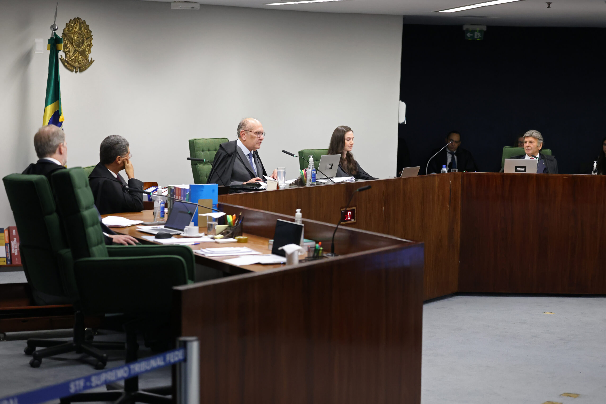 Primeira sessão do ministro Fux como integrante da Segunda Turma do STF