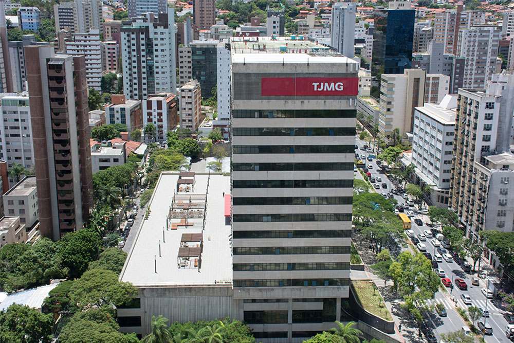 Visão área do prédio da sede do TJ-MG
