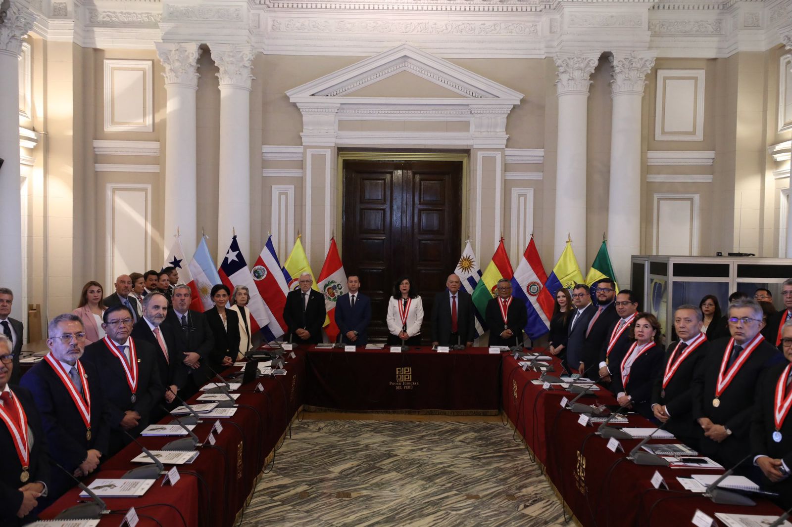 Ministra Cármen Lúcia na abertura do Congresso Internacional de Cortes de Justiça: 200 Anos dos Poderes Judiciários na América Latina