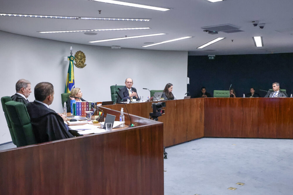 Fotografia de sessão da Segunda Turma do STF