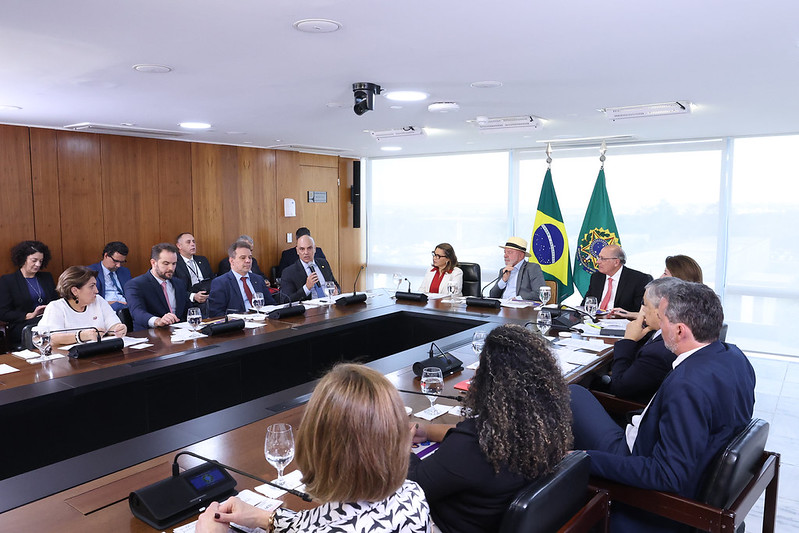 Ministro Alexandre de Moraes defende integração entre Poderes e uso de IA para prevenir feminicídios