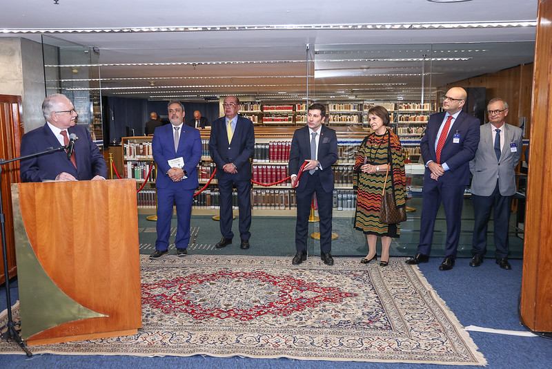 Lançamento do livro “O Avesso do Arbítrio – Estudos em homenagem a Paulo Brossard de Souza Pinto”
