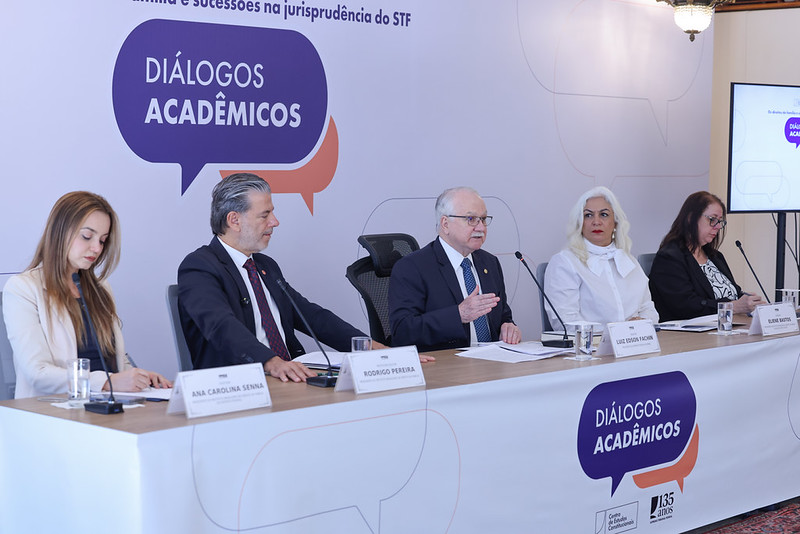 Mesa de abertura dos Diálogos Acadêmicos
