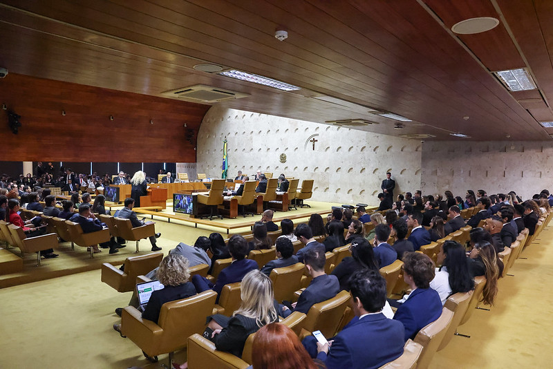 Sess&atilde;o plen&aacute;ria do STF